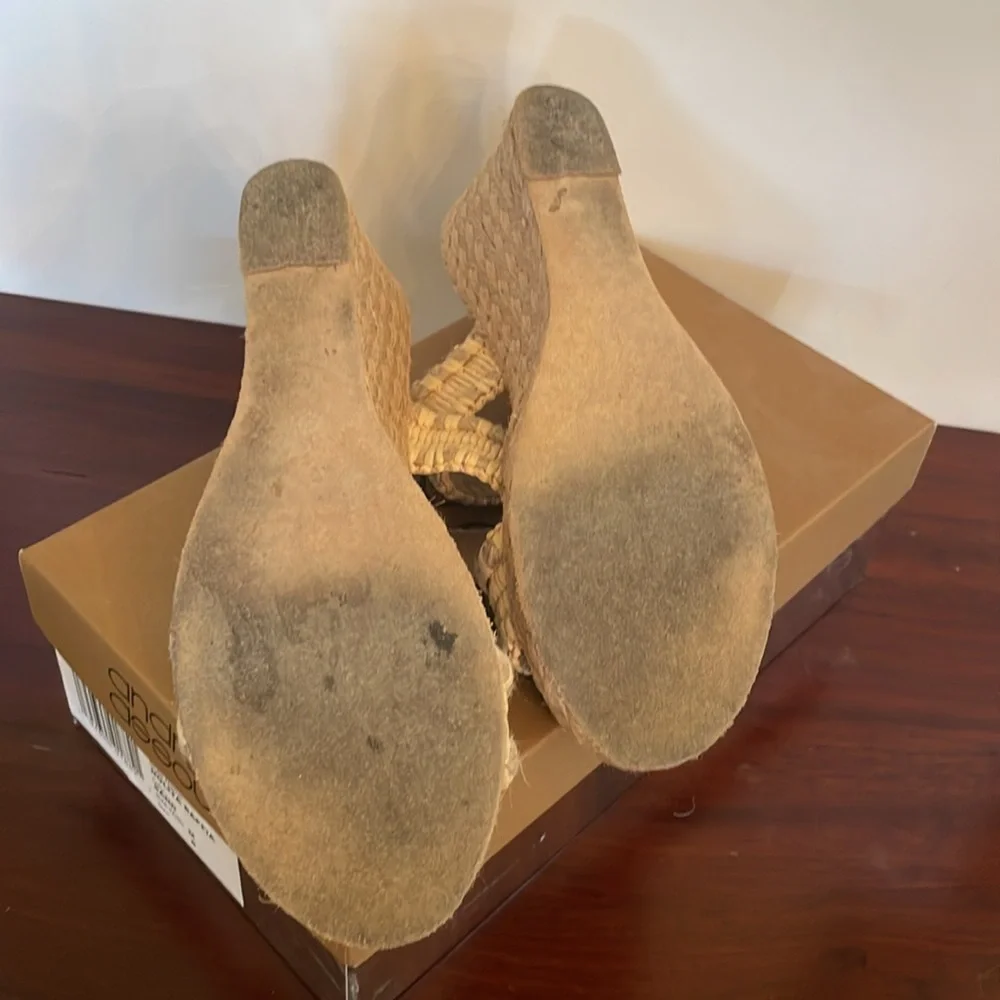 Andre Assous Nolita Rafia wedge sandals, size 8 - Picture 5 of 9